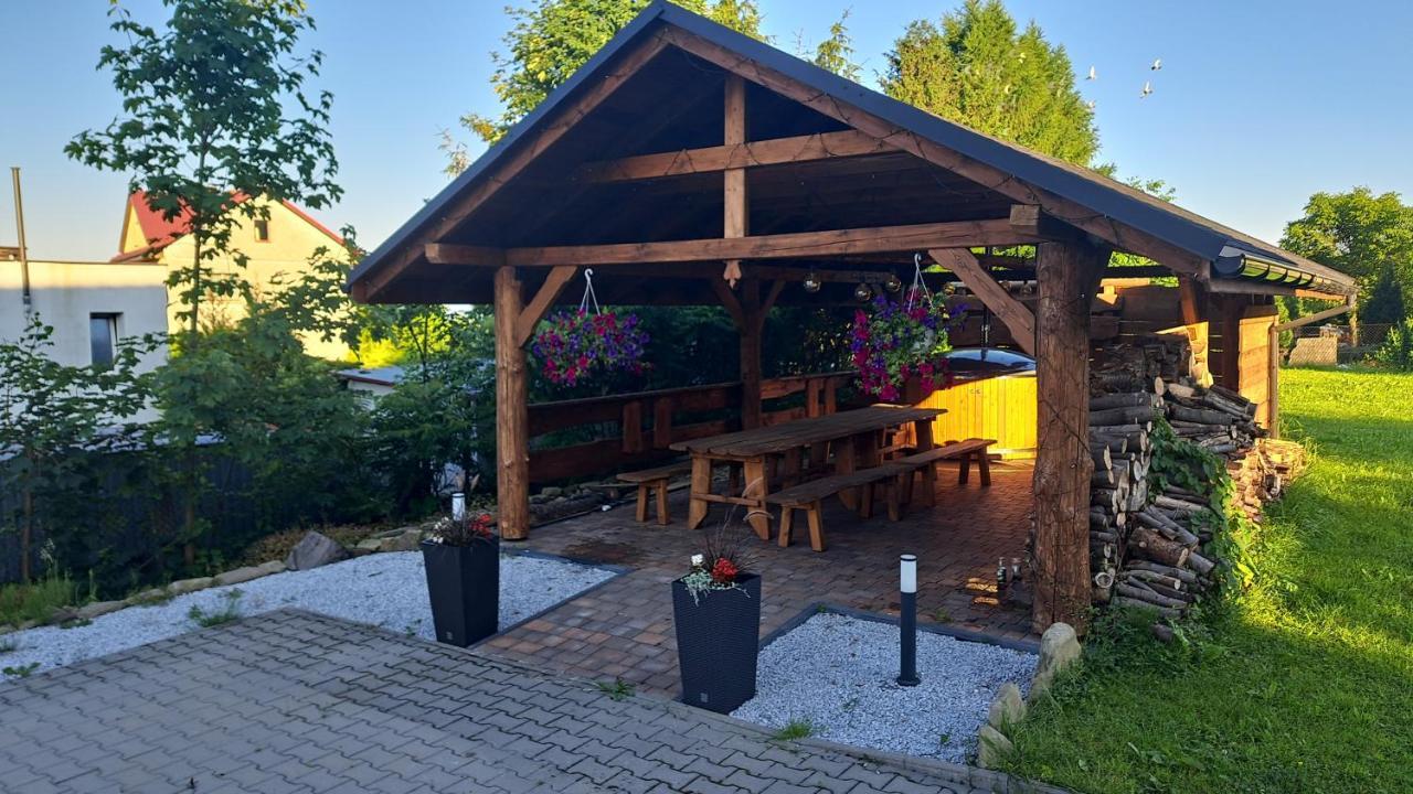 Slowikowy Zakatek Meszna Exteriör bild